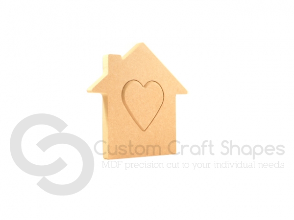 Interlocking House with Heartin the Centre (18mm)