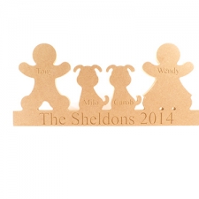 Engraved Gingerbread Family on Plinth (18mm)