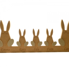 Engraved Wonky Bunny Family on a Plinth (18mm)