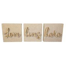 Love lives here shelf quote (18mm + 3mm)